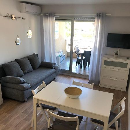 Studio Port De Hyeres Proche Des Plages Luaran gambar
